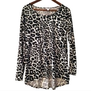 Lularoe M Leopard Animal Print Long Sleeve Top Blouse Lynnae NWT